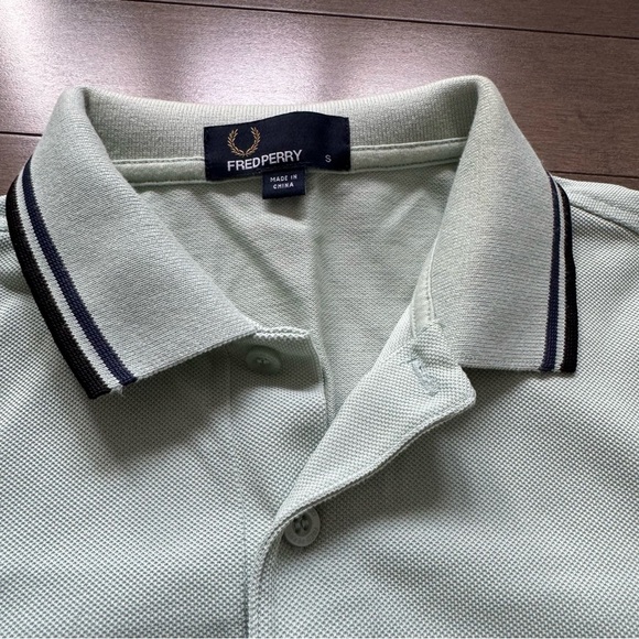 FRED PERRY TWIN TIPPED POLO T-SHIRT - Picture 3 of 5